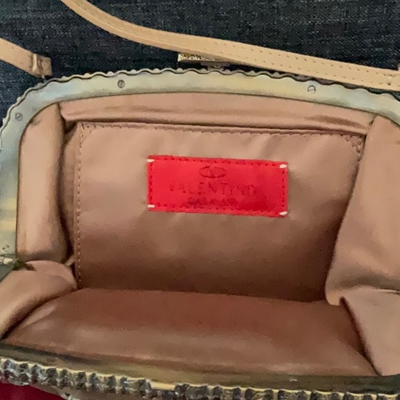 NWOT VALENTINO GARAVANI jeweled pearls floral crystal bag purse - Picture 5 of 10